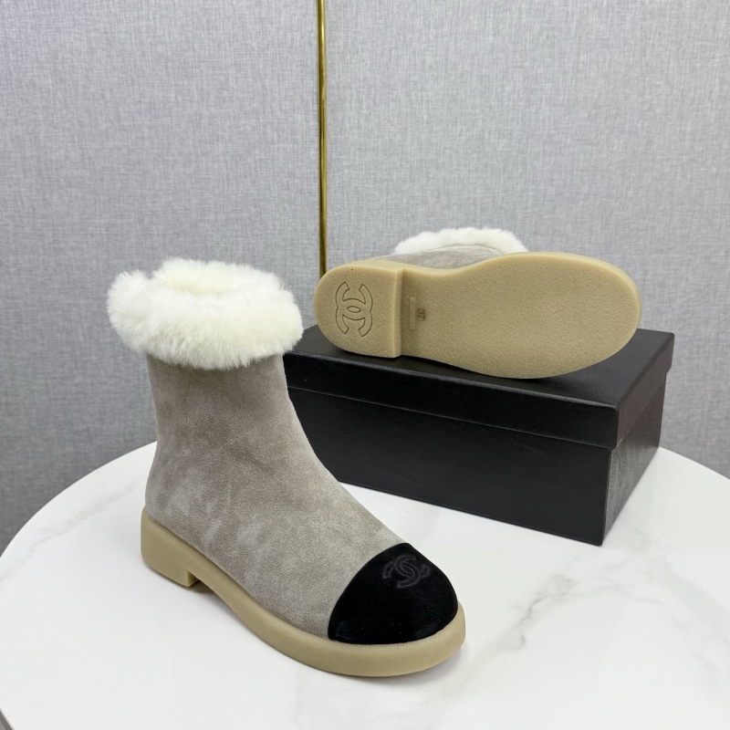 Ch**el boots